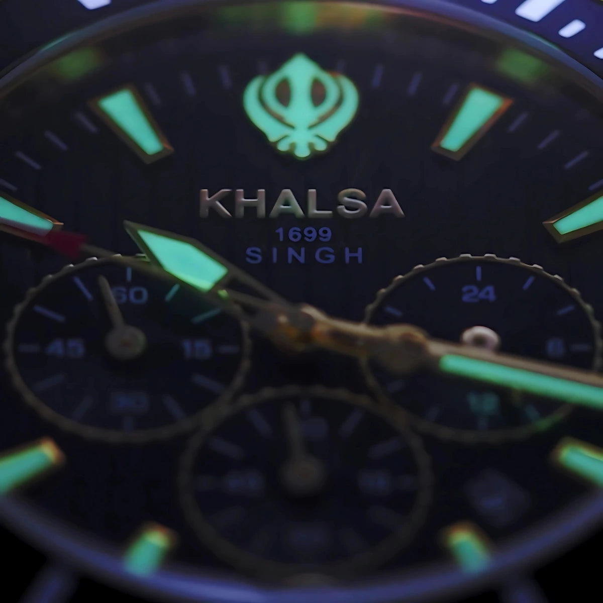 Singh Dial Shot Showing The Luminous Feature